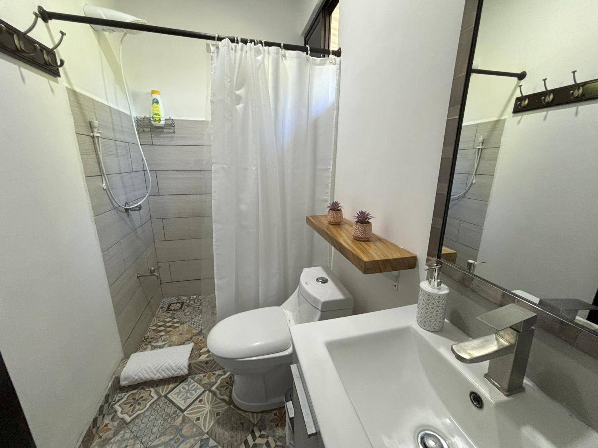 Amazilia Guesthouse リベリア エクステリア 写真